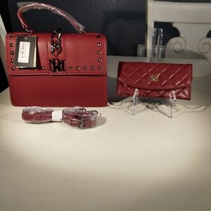 Brand New Badgley Mischka Purse And Wallet Set